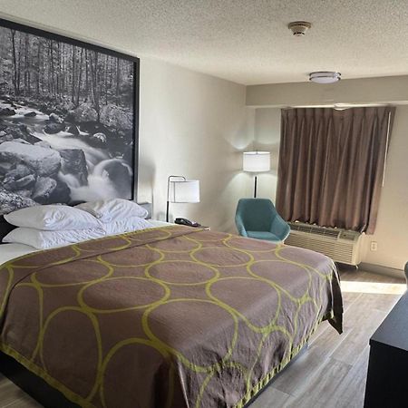 فندق Super 8 By Wyndham Charleston Wv المظهر الخارجي الصورة